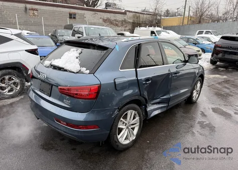 2018 Audi Q3 2.0T Premium/2.0T Sport Premium z USA, uszkodzony, nr VIN WA1JCCFSXJR010449